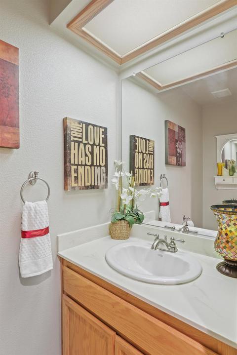 1361 Parkside Dr, Tracy, CA 95376 photo 21