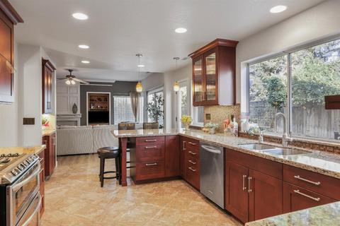 1361 Parkside Dr, Tracy, CA 95376 photo 11