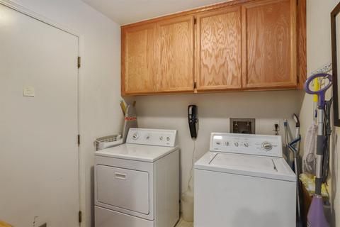 1361 Parkside Dr, Tracy, CA 95376 photo 22