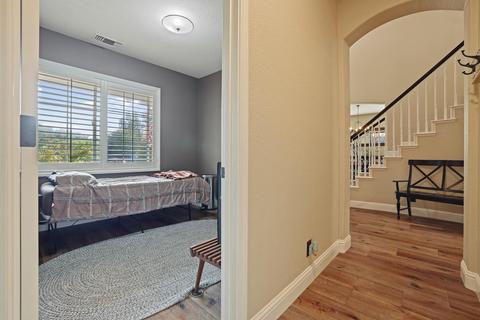 1700 Legend Ct, Modesto, CA 95357 photo 22