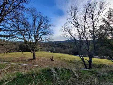 2086 Choctaw Rd, Copperopolis, CA 95228 photo 4