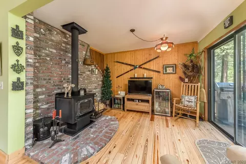 2480 Chamonix Dr, Arnold, CA 95223 photo 12