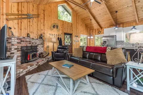 2467 Elizabeth Dr, Arnold, CA 95223 photo 5