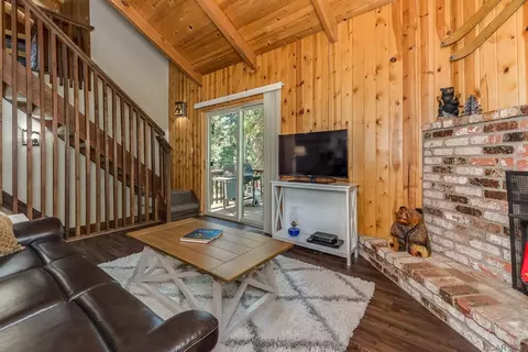 2467 Elizabeth Dr, Arnold, CA 95223 photo 6