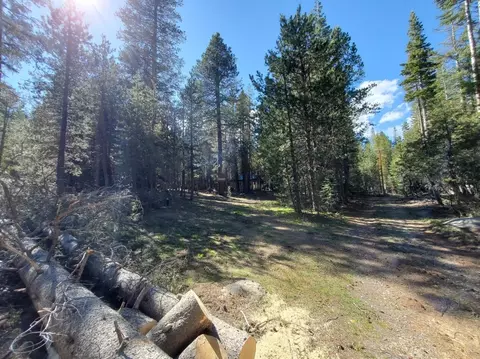 34 Silvertip Dr, Arnold, CA 95223 photo 2