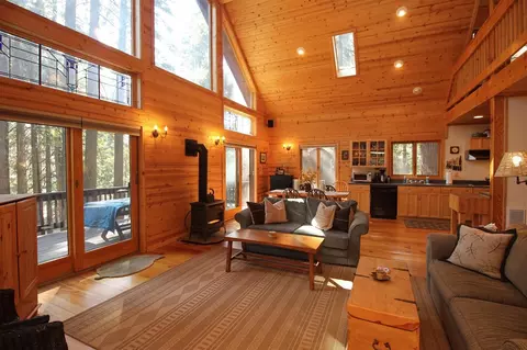 634 Yuroc Dr, Dorrington, CA 95223 photo 3
