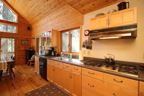 634 Yuroc Dr, Dorrington, CA 95223 photo 12