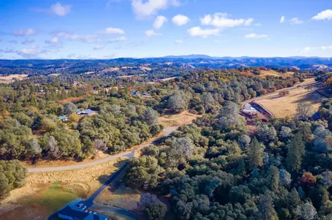 8940 Lauren Lane Ln, Jackson, CA 95642 photo 2