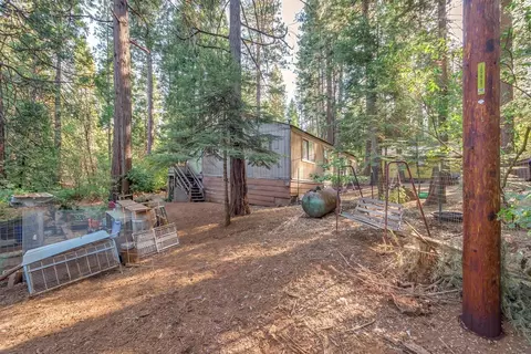 2325 Meadowview Way, Arnold, CA 95223 photo 17