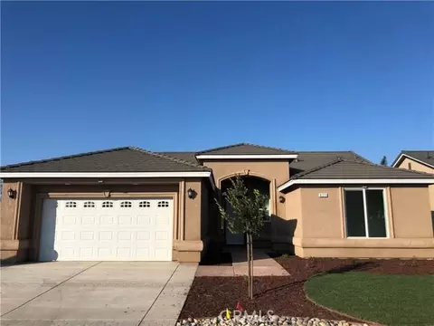 823 El Monte Ave, Madera, CA 93637 photo 2