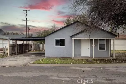230 S 14th St, Chowchilla, CA 93610 photo 1