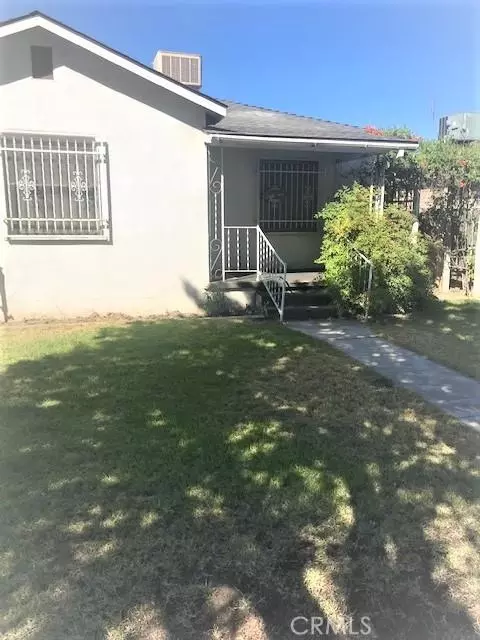 404 S I St, Madera, CA 93637 photo 2