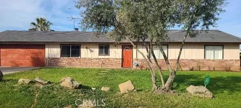 17464 Regal Dr, Madera, CA 93638 photo 1