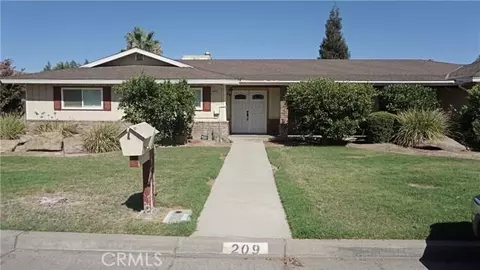 209 Sassafras Dr, Madera, CA 93637 photo 1