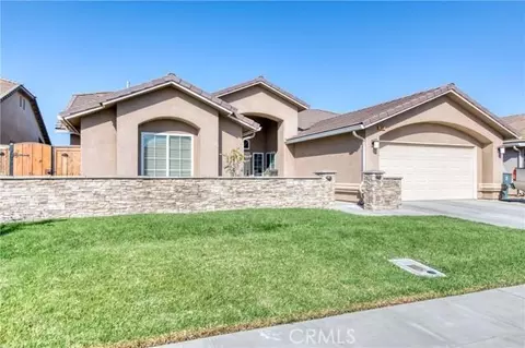 60 Asilomar Dr, Madera, CA 93637 photo 2