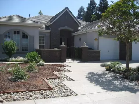 1255 N Terry Ave, Clovis, CA 93619 photo 1