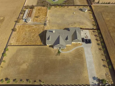 21197 Del Monte Rd, Madera, CA 93638 photo 1