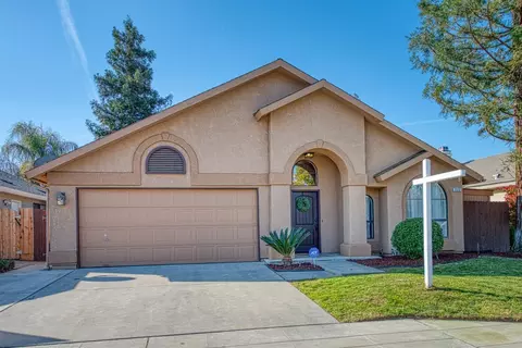 1512 Goshen Ave, Clovis, CA 93611 photo 1