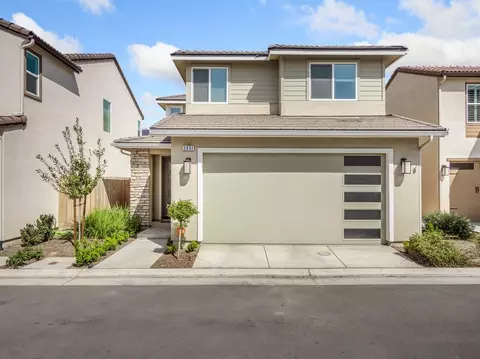 3651 Parkstone Way, Clovis, CA 93619 photo 1