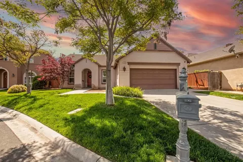 11069 E Greenbury Way, Clovis, CA 93619 photo 1