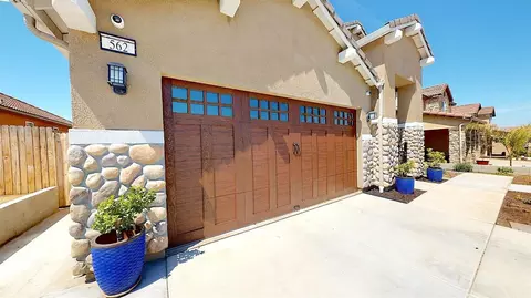 562 Forester Ln, Madera, CA 93636 photo 4