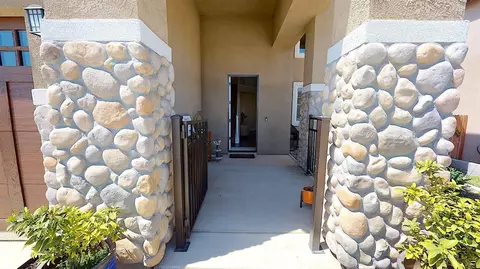 562 Forester Ln, Madera, CA 93636 photo 5