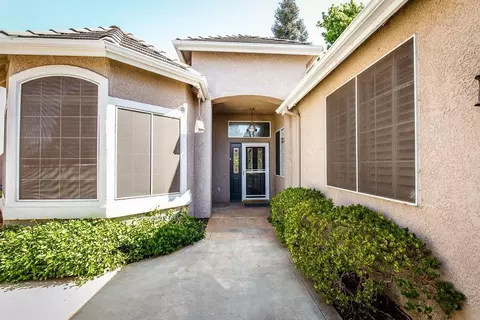 2242 Dawson Cove Ln, Clovis, CA 93611 photo 4