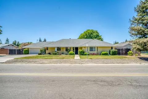 19380 Panoramic Dr, Madera, CA 93638 photo 1