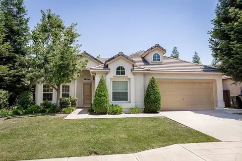1937 Whiteash Ave, Clovis, CA 93619 photo 1