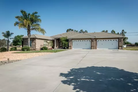36767 Verde Ave, Madera, CA 93636 photo 2