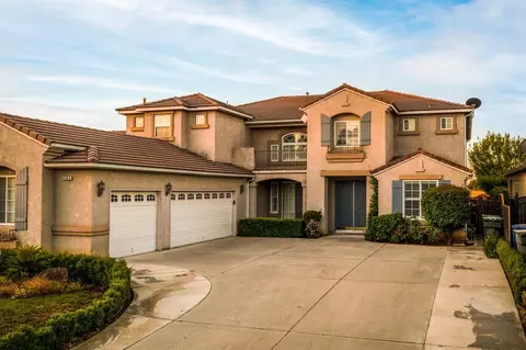2342 Trenton Ave, Clovis, CA 93619 photo 1