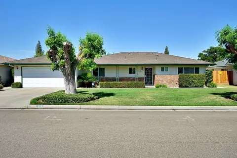 116 Hilton St, Madera, CA 93637 photo 1