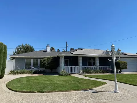 329 Circle, Chowchilla, CA 93610 photo 1