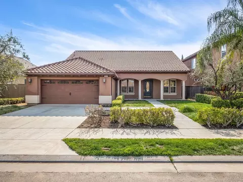 1824 N Pamela Ave, Clovis, CA 93619 photo 1