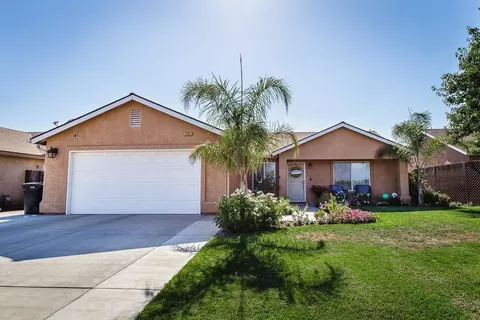 29 E Harrison Ave, Sanger, CA 93657 photo 1