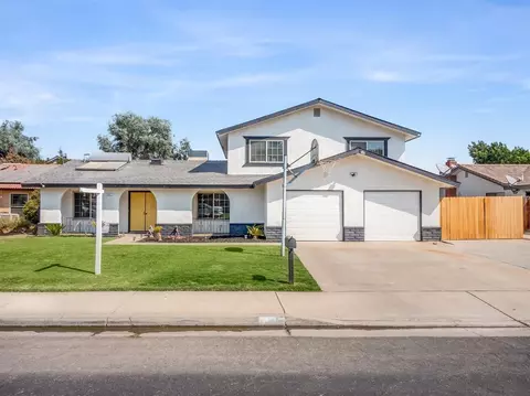 541 W Polson Ave, Clovis, CA 93612 photo 1