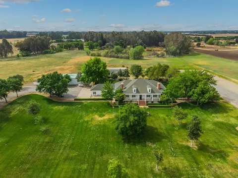13359 E Herndon Ave, Clovis, CA 93619 photo 1