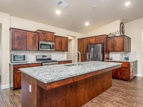 5322 E Benjamin Ave, Fresno, CA 93727 photo 7