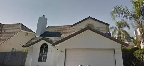 2162 E Christopher Dr, Fresno, CA 93720 photo 1