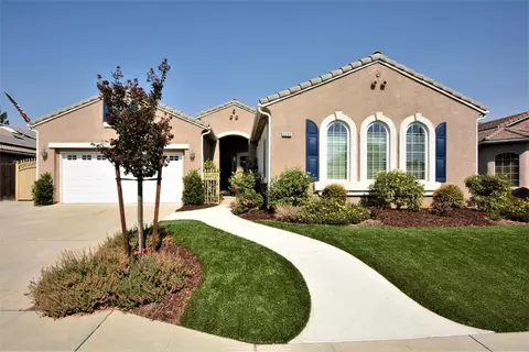 2331 Serena Ave, Clovis, CA 93619 photo 1