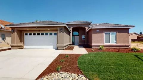 817 El Monte Ave, Madera, CA 93637 photo 1