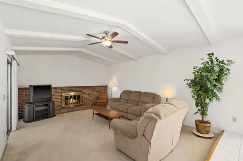 2162 Beverly Ave, Clovis, CA 93611 photo 10
