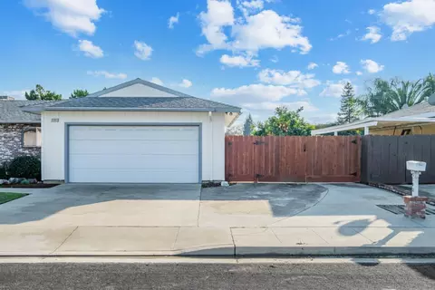 2162 Beverly Ave, Clovis, CA 93611 photo 25