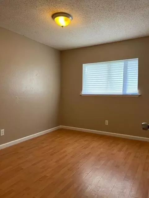 1508 N D St, Madera, CA 93638 photo 9