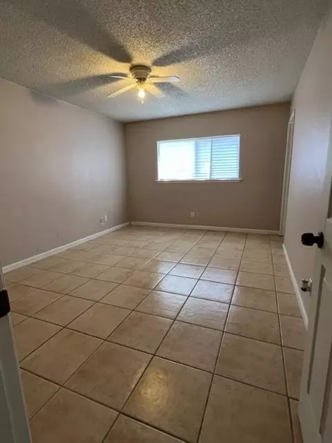 1508 N D St, Madera, CA 93638 photo 10
