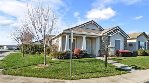 1675 Red Sky Way, Ripon, CA 95366 photo 3