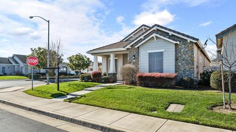 1675 Red Sky Way, Ripon, CA 95366 photo 4