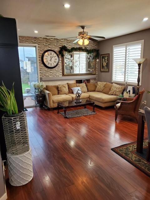 4552 Eiffel Dr, Stockton, CA 95206 photo 2
