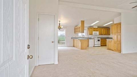 350 Critchett Rd, Tracy, CA 95304 photo 4
