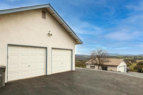 1554 Saddleback Dr, San Andreas, CA 95249 photo 6